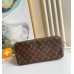 Louis Vuitton Neverfull MM Bag In Monogram Canvas M40995
