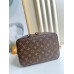 Louis Vuitton Neonoe MM Bag In Monogram Canvas M44022