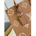 Louis Vuitton OnTheGo MM Bag In Bicolor Monogram Empreinte Leather M45982 Louis Vuitton OnTheGo MM Bag In Bicolor Monogram Empreinte Leather M45982