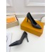 Louis Vuitton Signature Pumps in Black Leather with Monogram Canvas Louis Vuitton Signature Pumps in Black Leather with Monogram Canvas