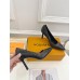 Louis Vuitton Signature Pumps in Black Leather with Monogram Canvas Louis Vuitton Signature Pumps in Black Leather with Monogram Canvas