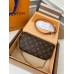 Louis Vuitton Wallet on Chain Ivy Bag In Monogram Canvas M81911 Louis Vuitton Wallet on Chain Ivy Bag In Monogram Canvas M81911