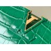 Louis Vuitton Capucines MM Bag In Crocodile-embossed Leather N92968 Louis Vuitton Capucines MM Bag In Crocodile-embossed Leather N92968