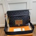 Louis Vuitton Besace Zippee Bag In Monogram Eclipse Canvas M45214 Louis Vuitton Besace Zippee Bag In Monogram Eclipse Canvas M45214