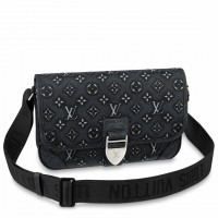 Louis Vuitton Archy Messenger MM Bag In Monogram Calfskin M21358 Louis Vuitton Archy Messenger MM Bag In Monogram Calfskin M21358