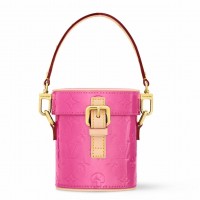 Louis Vuitton Astor Bag in Monogram Vernis Leather M24102