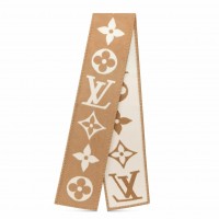 Louis Vuitton Beige Sweet Dreams Scarf M77856 Louis Vuitton Beige Sweet Dreams Scarf M77856