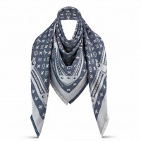Louis Vuitton Blue Studdy Denim Monogram Shawl M73698 Louis Vuitton Blue Studdy Denim Monogram Shawl M73698