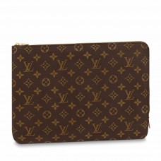Louis Vuitton Etui Voyage MM In Monogram Canvas M44499