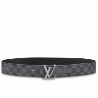 Louis Vuitton LV Initiales Reversible 40MM Belt In Damier Graphite Canvas M0213Q Louis Vuitton LV Initiales Reversible 40MM Belt In Damier Graphite Canvas M0213Q