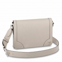Louis Vuitton New Flap Messenger Bag In Taiga Leather M30813 Louis Vuitton New Flap Messenger Bag In Taiga Leather M30813