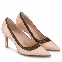 Louis Vuitton Signature Pumps in Nude Leather with Monogram Canvas Louis Vuitton Signature Pumps in Nude Leather with Monogram Canvas