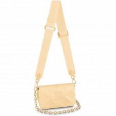 Louis Vuitton Wallet On Strap In Bubblegram Leather M81400